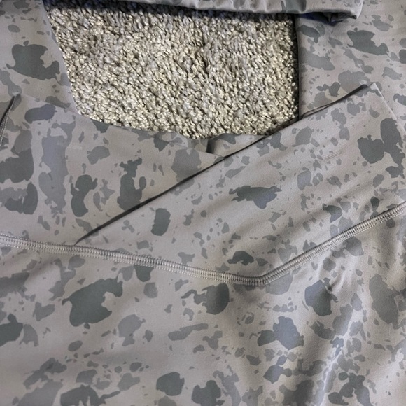 Alphalete set - Picture 4 of 4